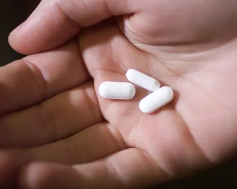 Low-Dose Aspirin Demonstrates Significant Impact in Reducing Bowel Cancer Return, Study Confirms